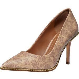 Coach Waverly Signature Pump